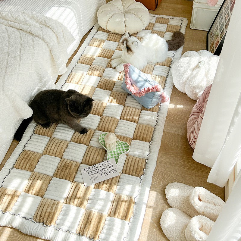 Plaid Square Pet Mat