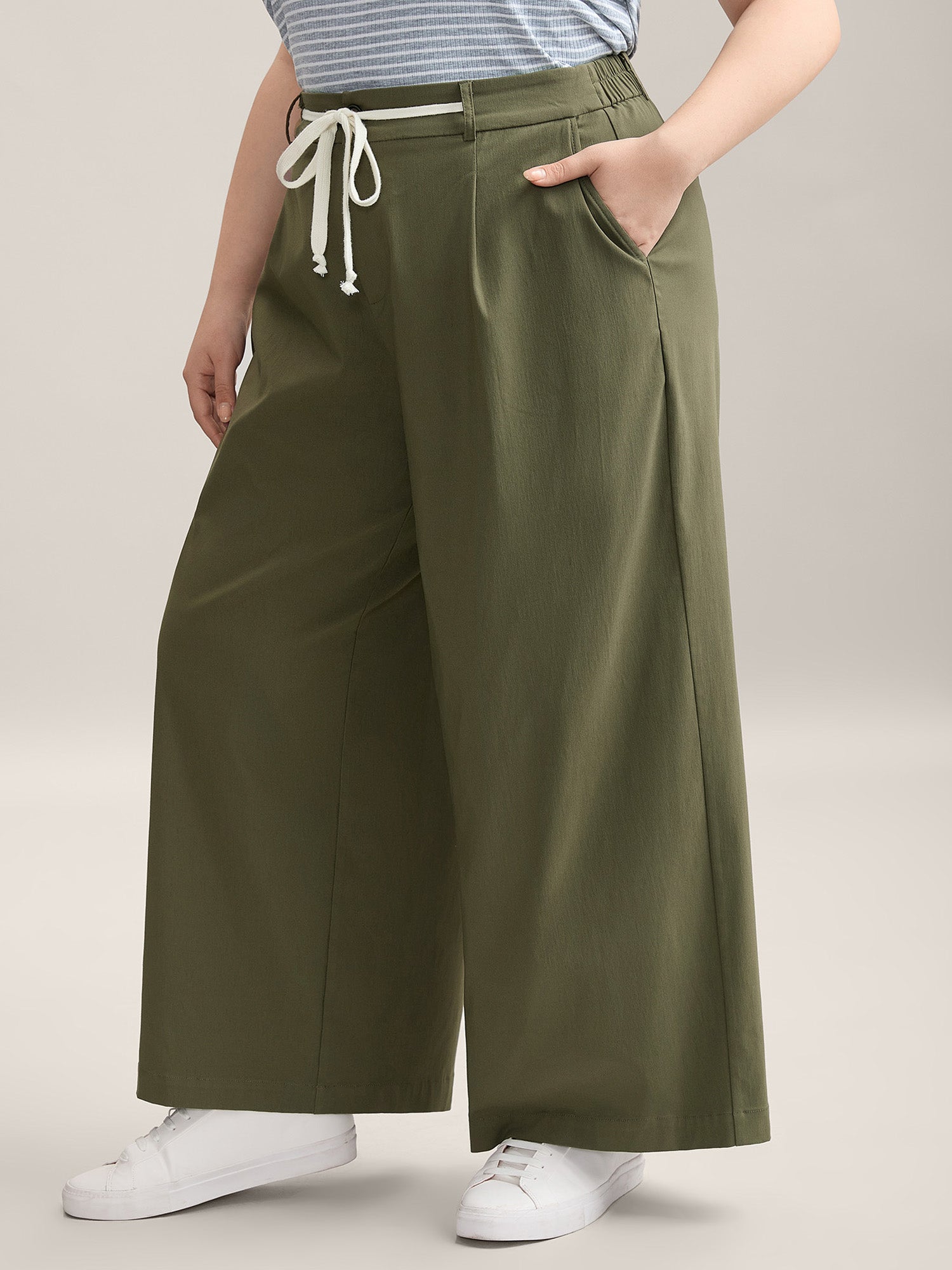 Drawstring Pockets Wide-Leg Pants