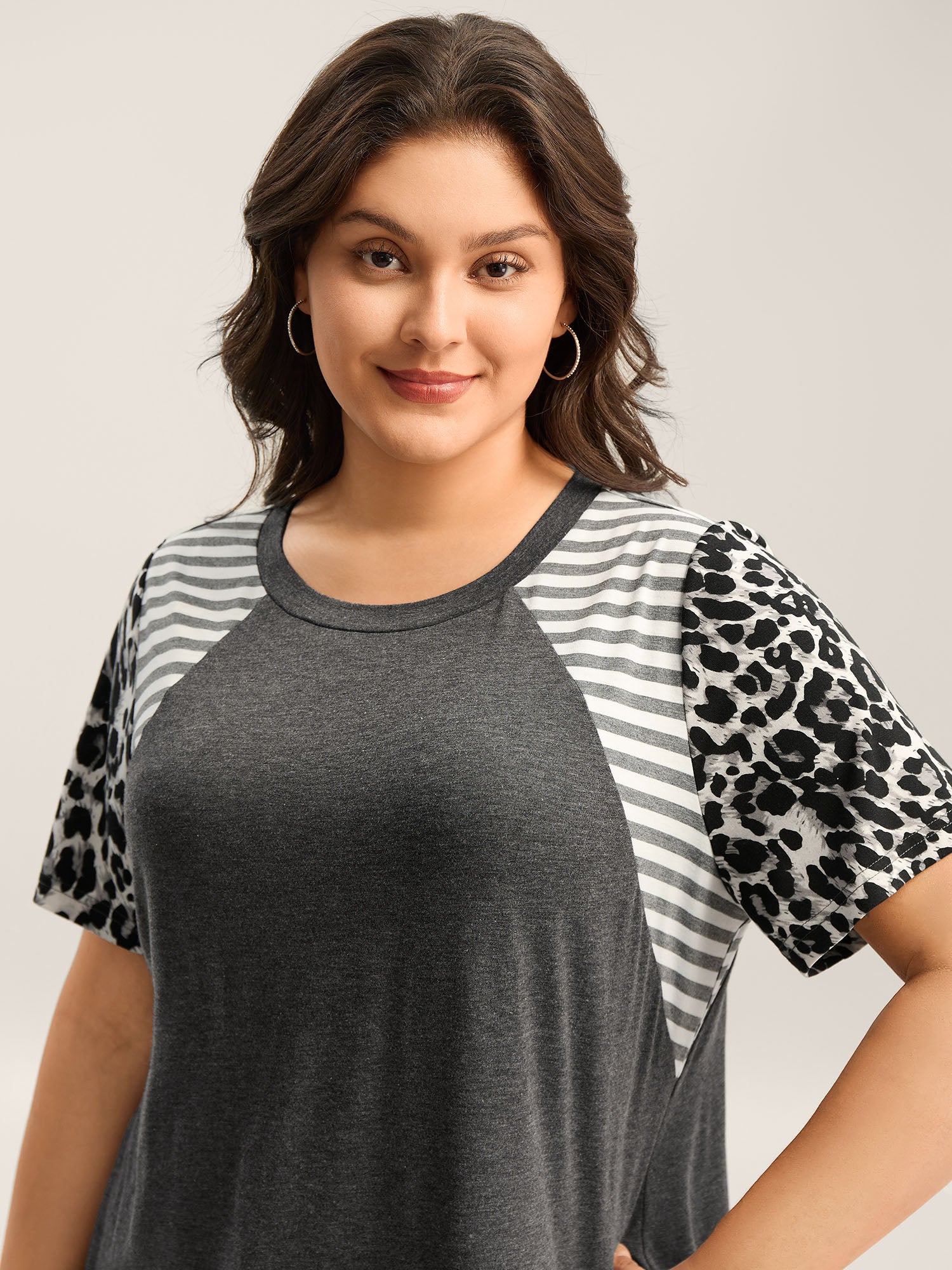 Leopard Stripes Raglan Sleeve T-Shirt