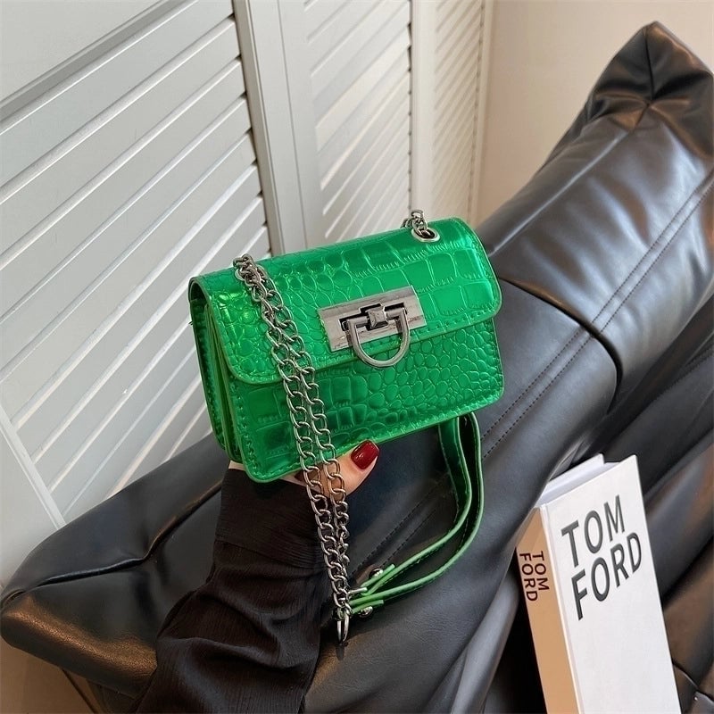 Women's All Seasons Pu Leather Solid Color Streetwear Square Lock Clasp Square Bag