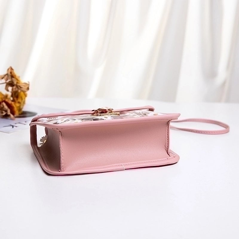 Women's Large All Seasons Tpu Pu Leather Daisy Vintage Style Square Lock Clasp Shoulder Bag