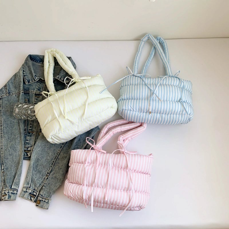 Women's Nylon Stripe Vintage Style Classic Style Stripe Square Zipper Tote Bag