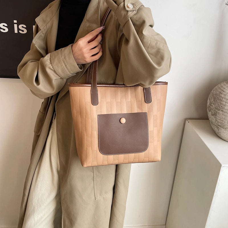 Women's Pu Leather Solid Color Classic Style Square Zipper Tote Bag