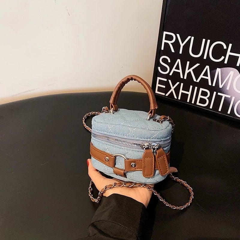 Women's Denim Solid Color Elegant Vintage Style Streetwear Sewing Thread Square Zipper Shoulder Bag Handbag Crossbody Bag