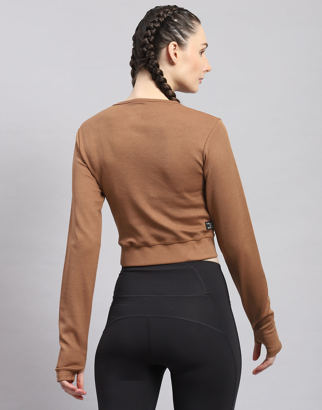 Women Brown Solid Round Neck Full Sleeve Sweatshirt