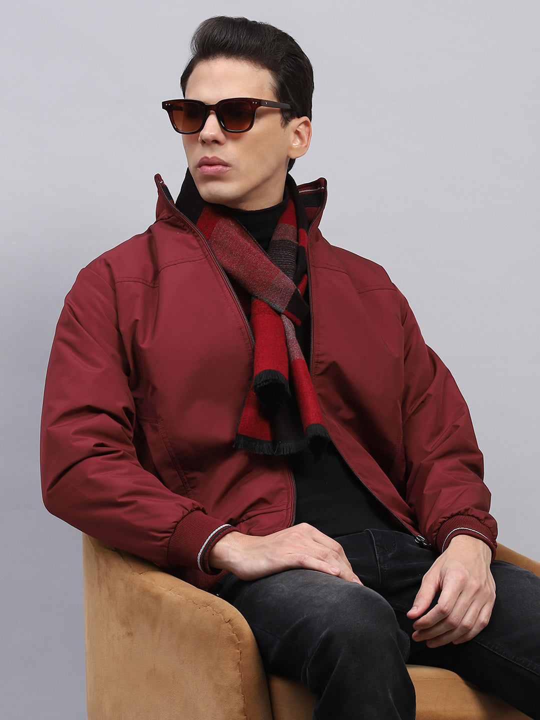 Men Maroon Solid Mock Neck Full Sleeve Jacket