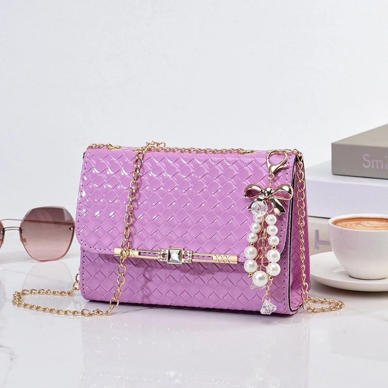 Women's Medium Pu Leather Lingge Streetwear Flip Cover Square Bag