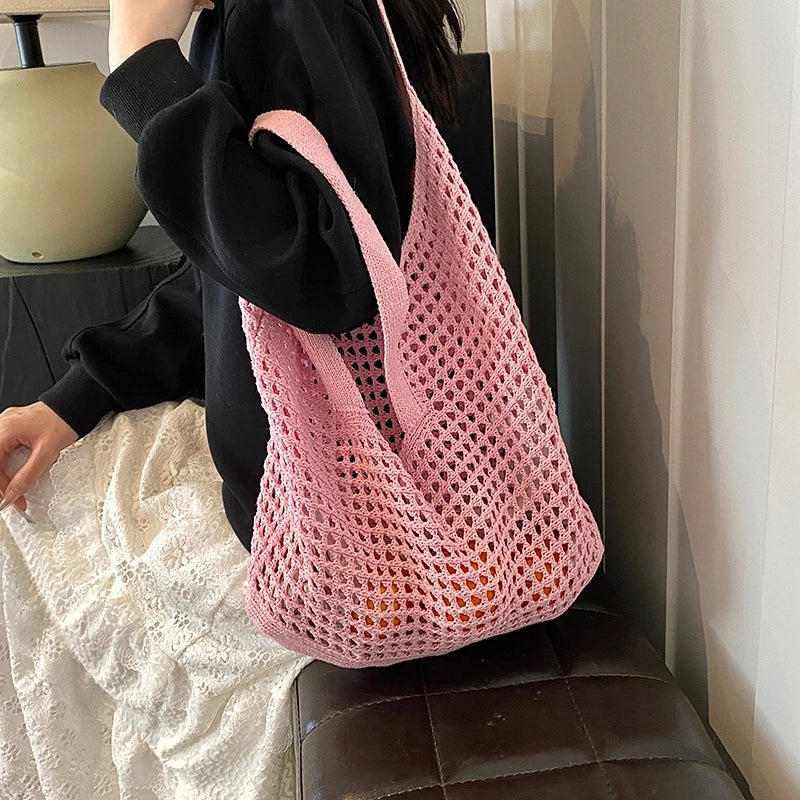 Women's Medium Knit Solid Color Basic Classic Style Hollow Square Open Shoulder Bag