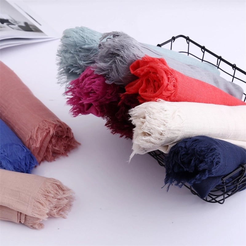 Women's Basic Solid Color Polyester Scarf