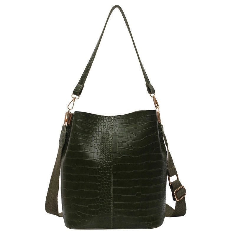 Fashionable Stylish One Shoulder Bag 2024 New Fashionable Temperament Underarm Bag Casual All-Matching Wide Shoulder Strap Bucket Bag