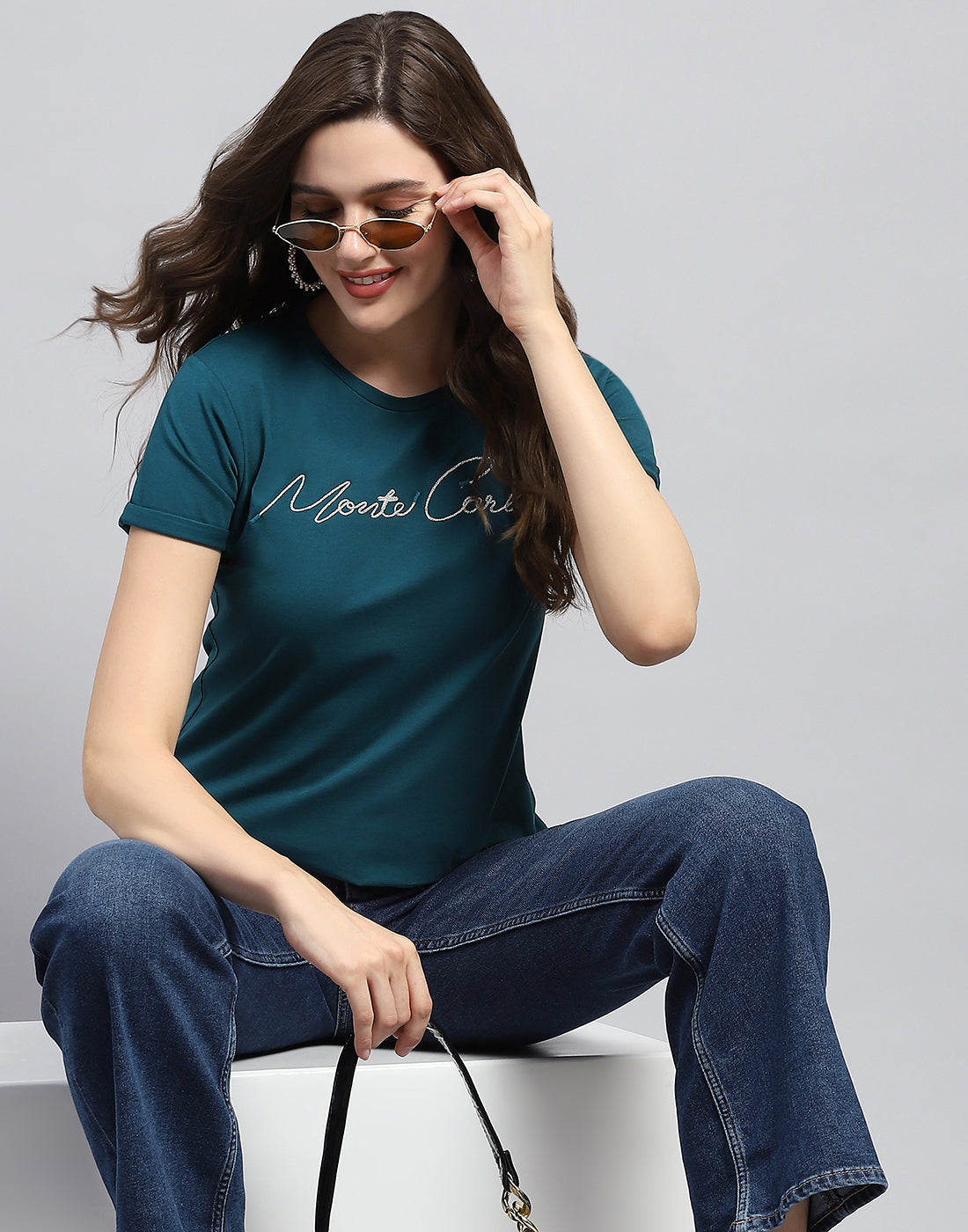 Women Green Solid Round Neck Half Sleeve Top