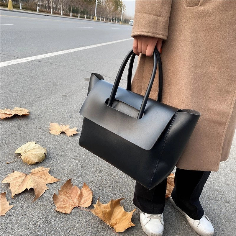 Women's Medium Pu Leather Solid Color Vintage Style Classic Style Square Flip Cover Tote Bag