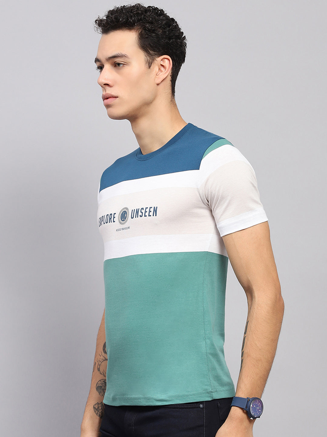 Men Blue & Green Stripe Round Neck Half Sleeve T-Shirt