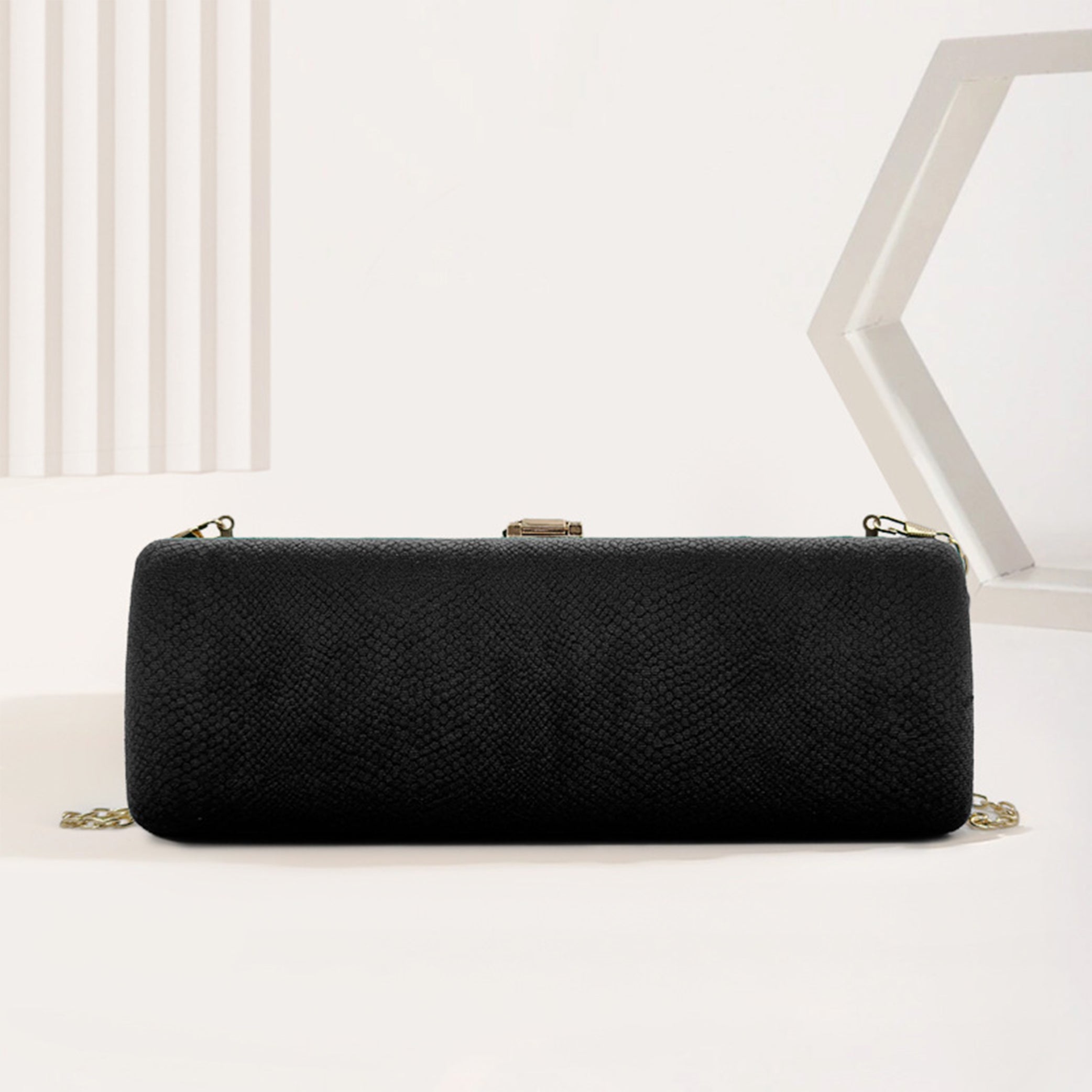 Celebrity Velvet Leaf Buckle Evening Clutch Handbag