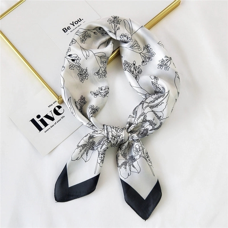 Clashing Color Floral Pringting Silk Square Scarf