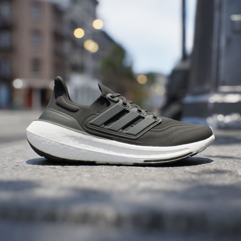 TENIS ULTRABOOST LIGHT