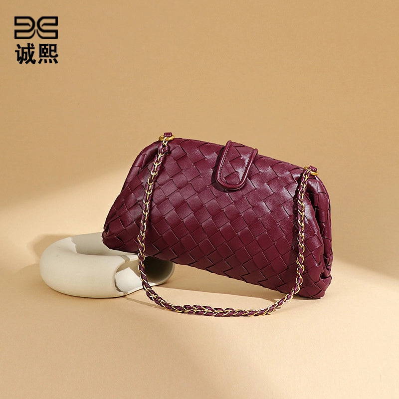 Women's Small Pu Leather Solid Color Elegant Dumpling Shape Magnetic Buckle Straw Bag