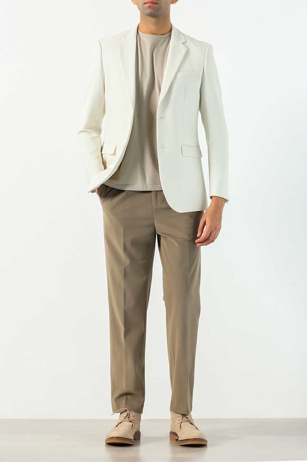 TAILORED FIT BLAZER