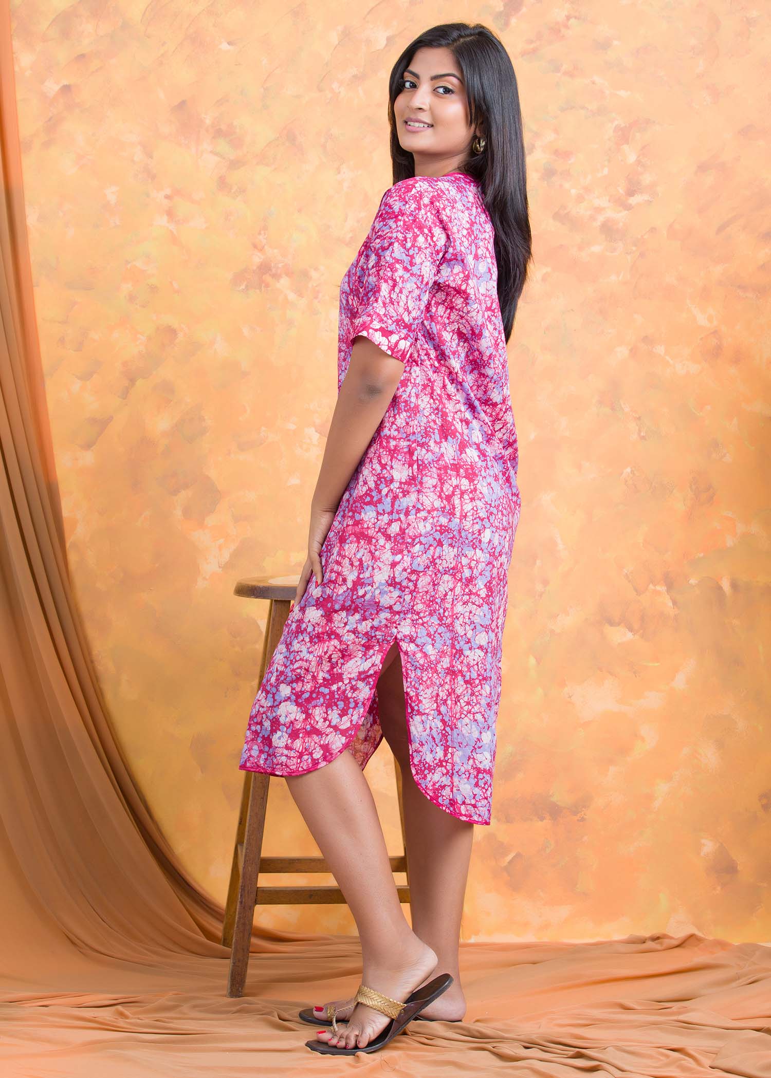 side slit detailed  collared Batik dress