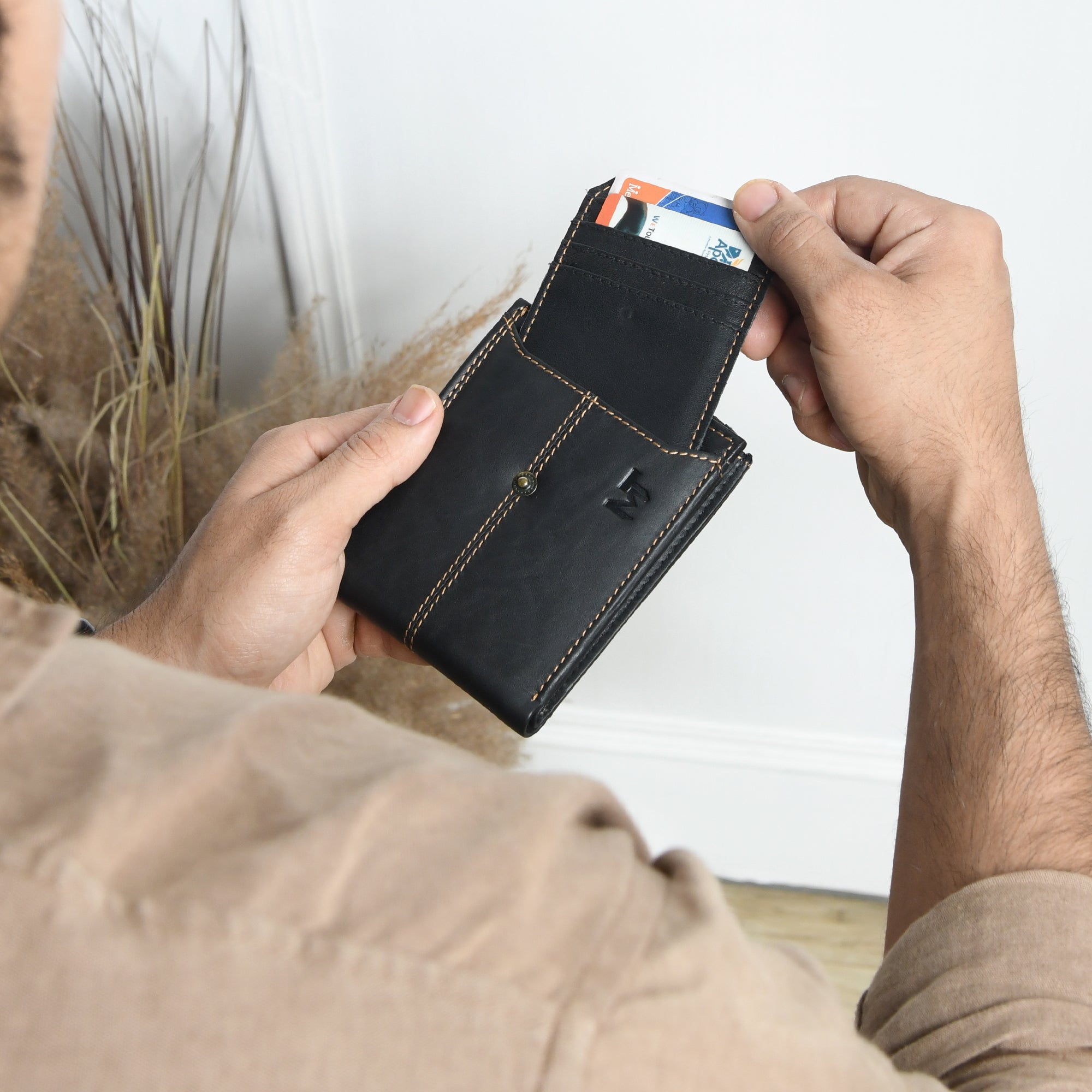 Bi-fold Wallet