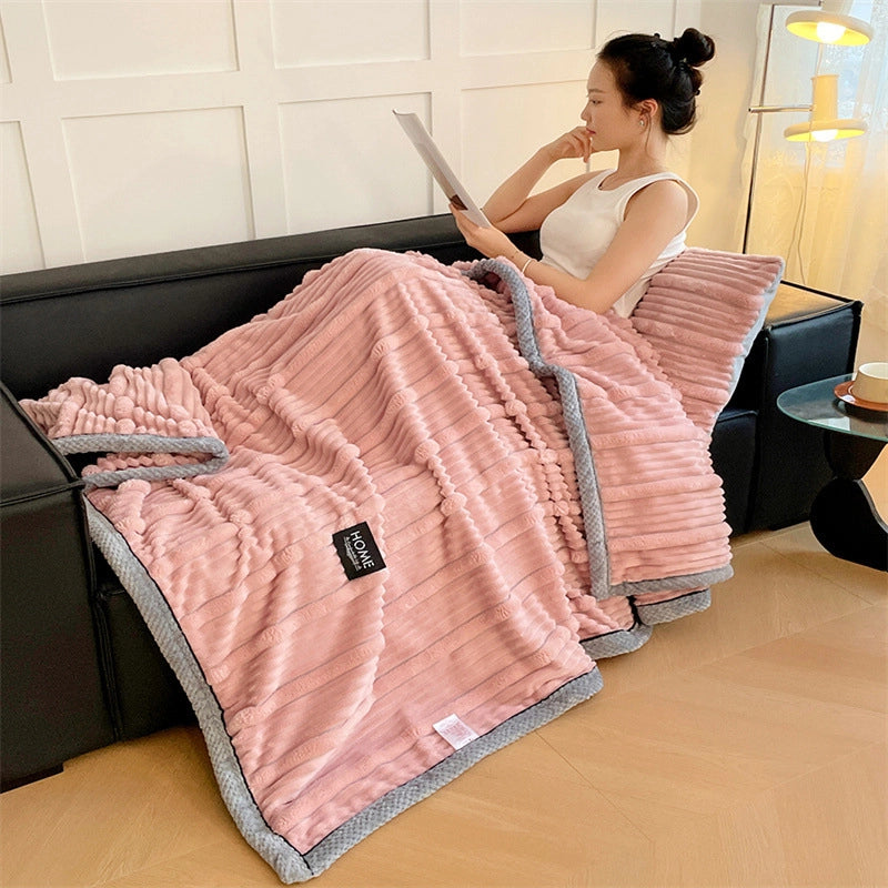 Casual Elegant Animal Heart Shape Milk Fiber Blanket Bedding
