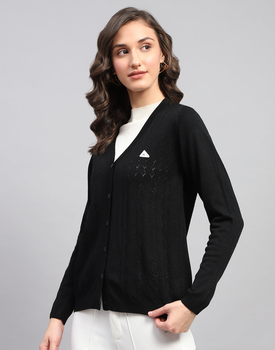 Women Black Self Design V Neck Full Sleeve Cardigan