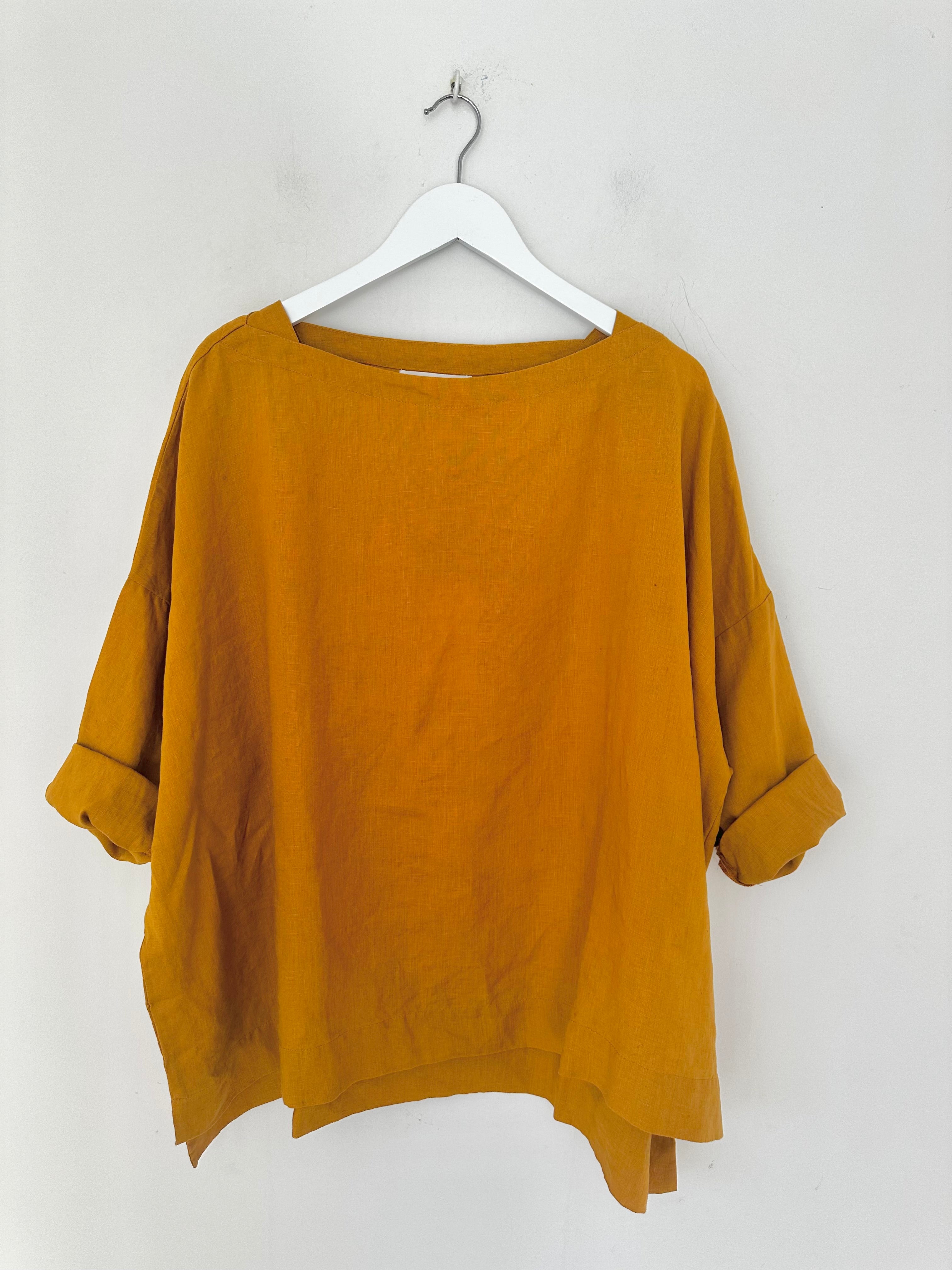 avril top - turmeric linen