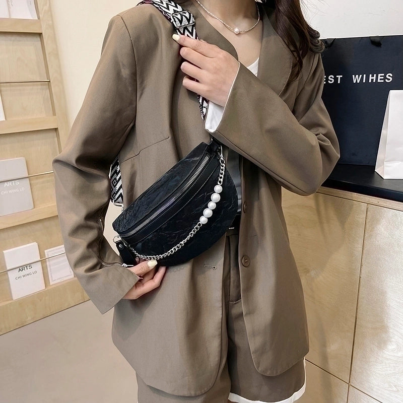 Women's Pu Leather Solid Color Punk Sewing Thread Dumpling Shape Zipper Shoulder Bag