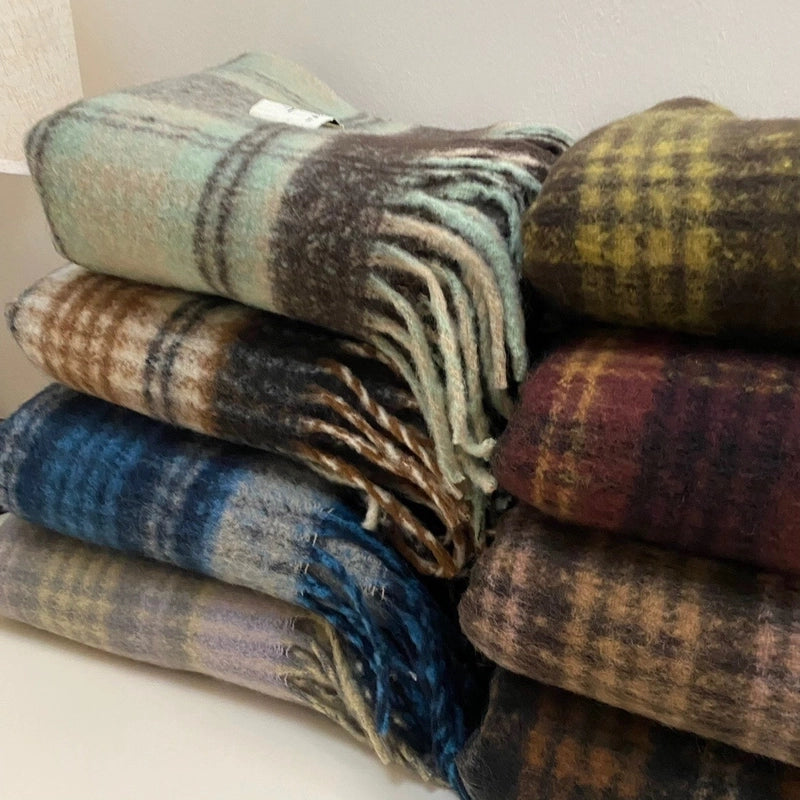Women's Sweet Plaid Polyester Scarf