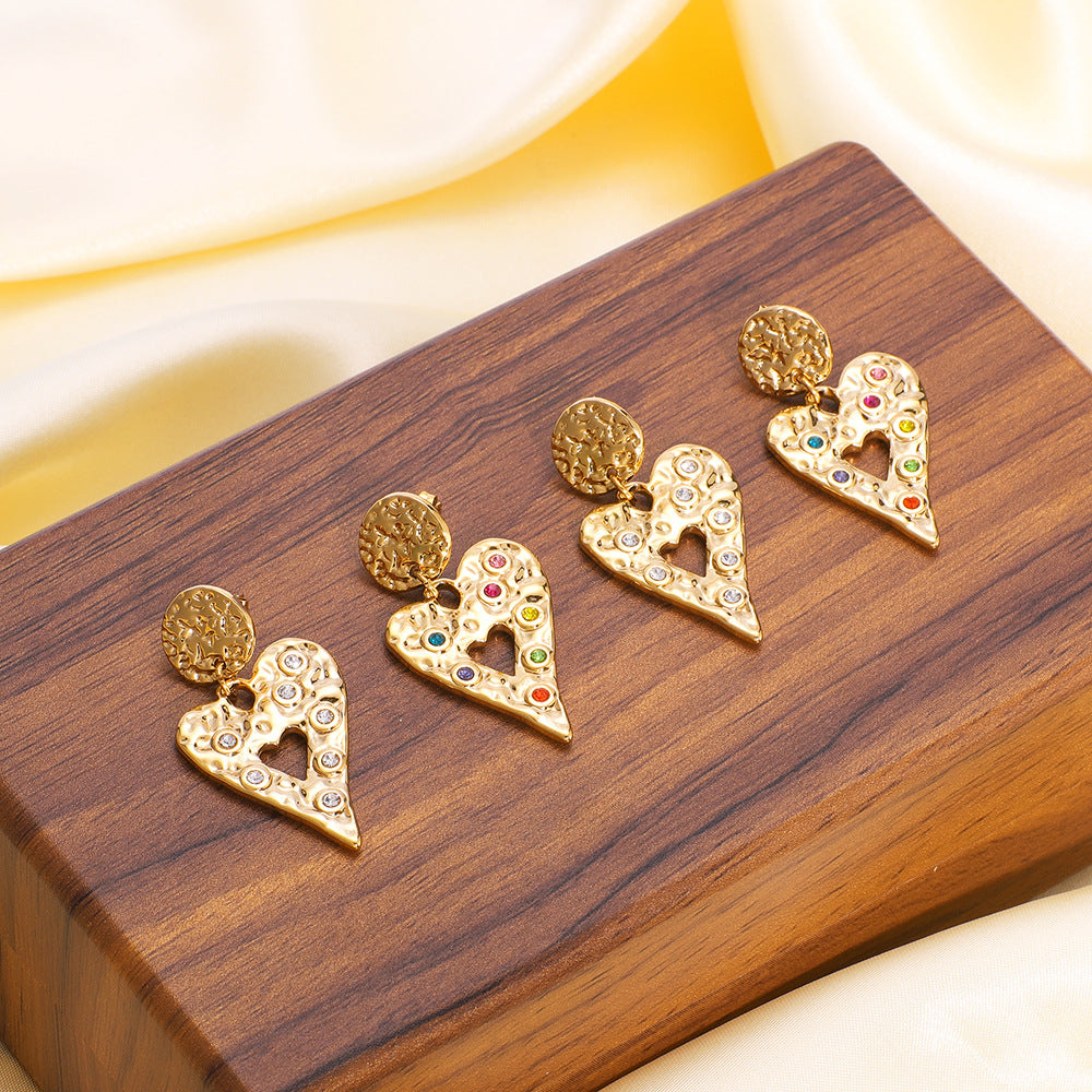 Ins Titanium Steel Heart Hollow Earrings Retro Diamond Style Stainless Steel 18K Gold Earrings Niche Earrings
