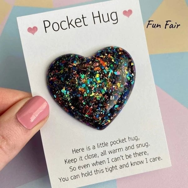 (🔥48% OFF)💖Keepsake Gift🎁Pocket Hug Heart