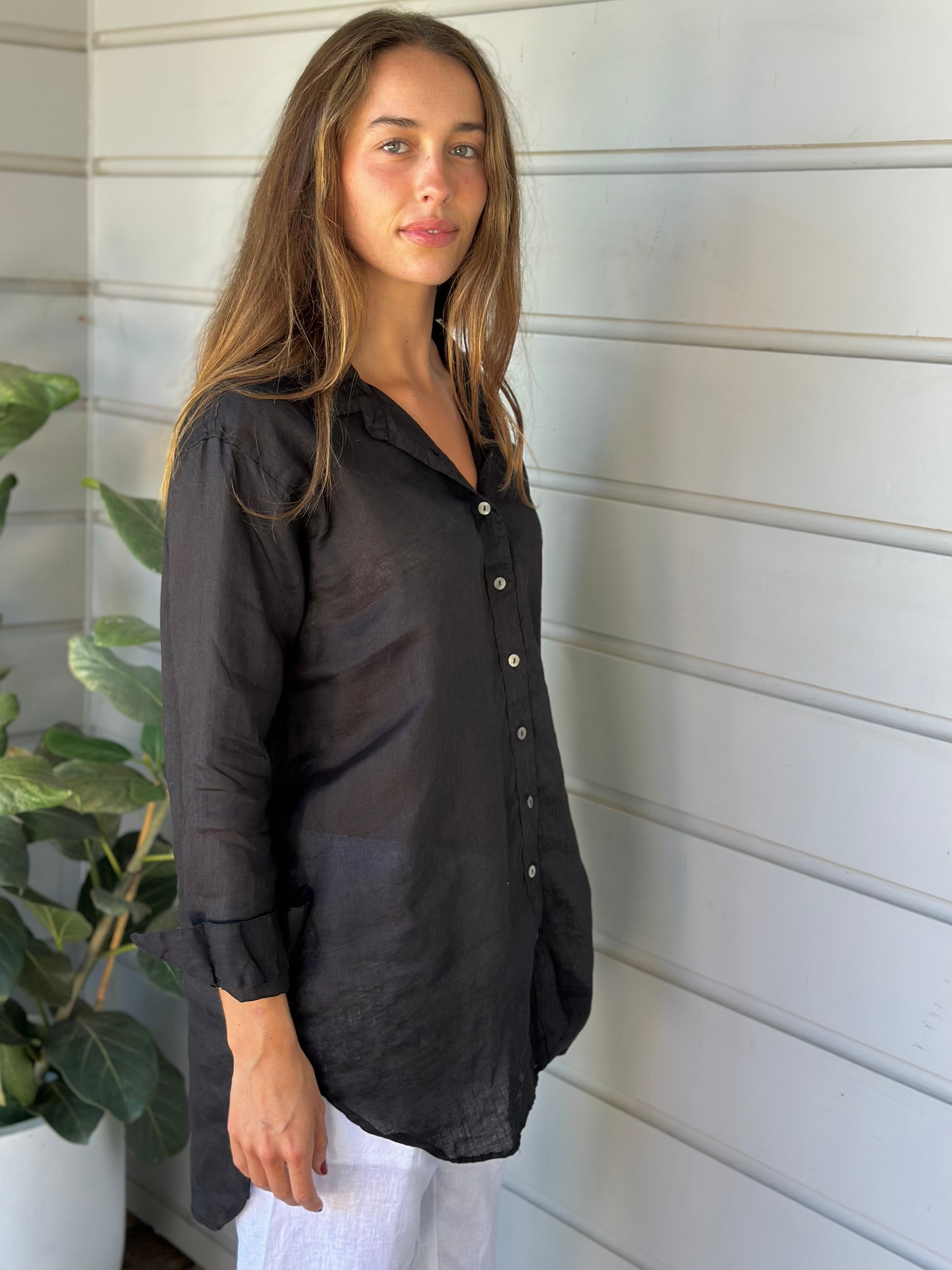 skyla shirt - black linen