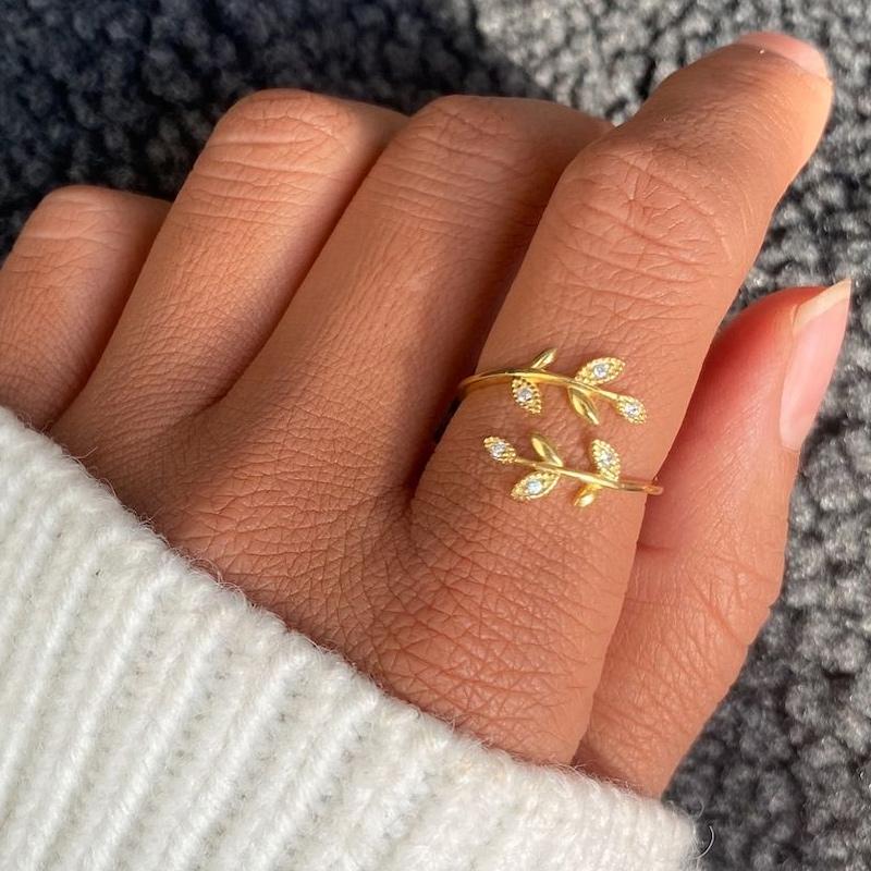 Creative Leaf Ring