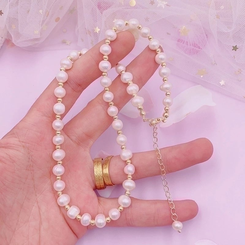 Alloy Freshwater Pearl Copper Fashion Solid Color Irregular Necklace