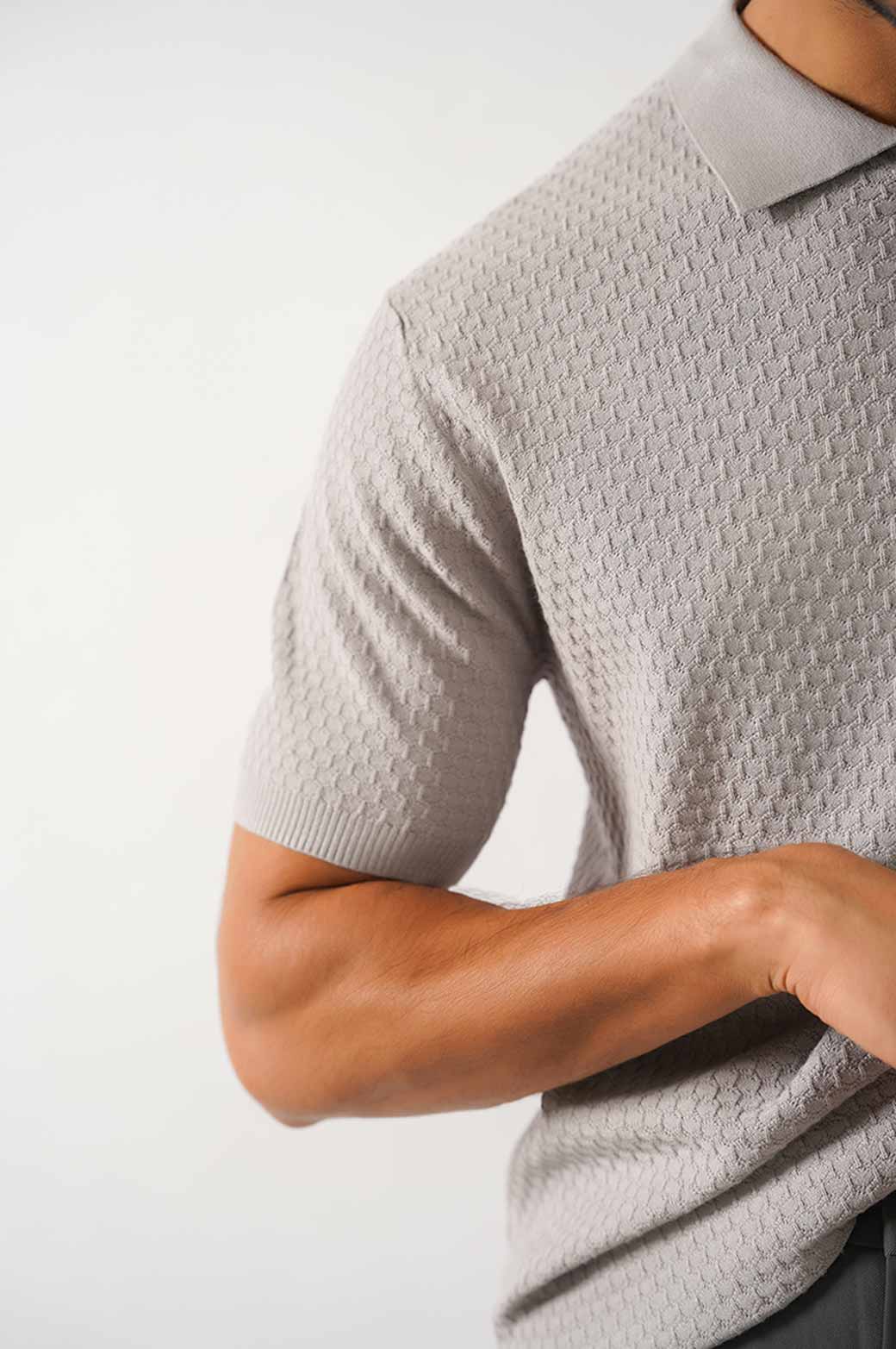 TEXTURED POLO