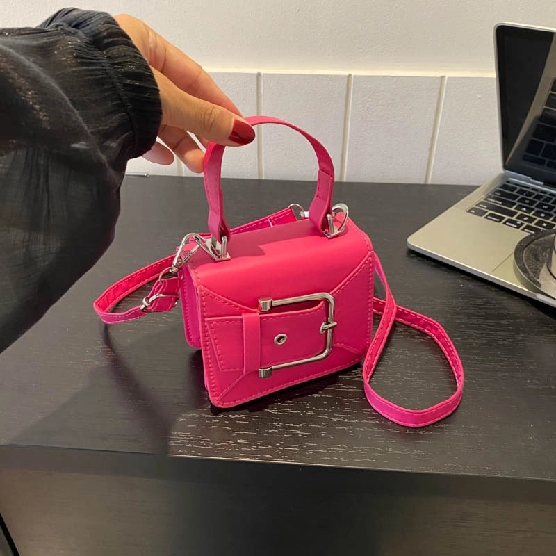 Women's All Seasons Pu Leather Solid Color Streetwear Square Magnetic Buckle Handbag