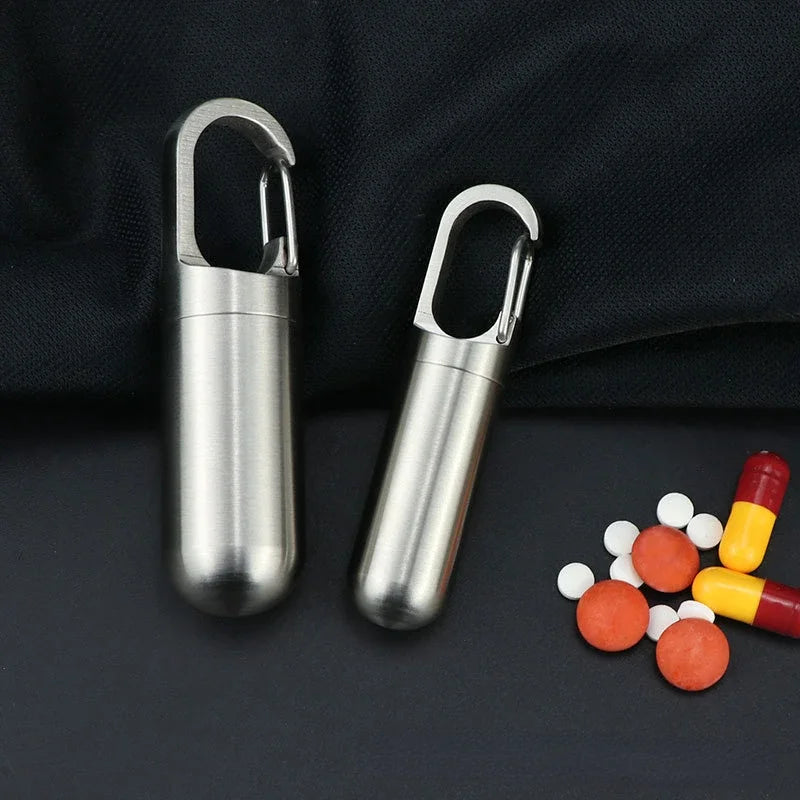 Mini pill container