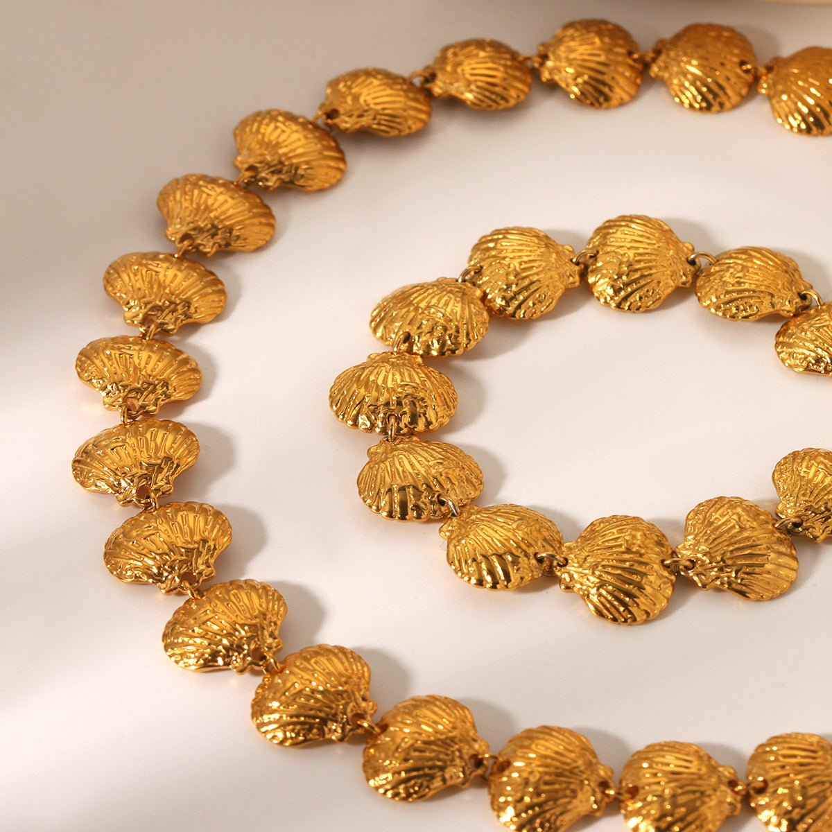 18K Gold Stainless Steel Shell Chain Necklace Bracelet Ins Ocean Fan Shell Titanium Steel Clavicle Chain
