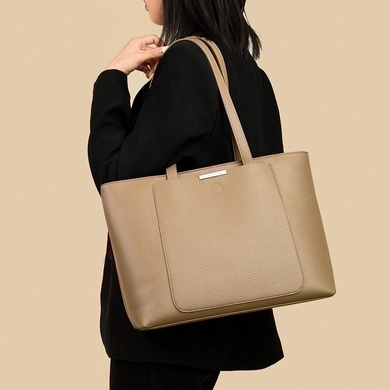 Women's Large Pu Leather Solid Color Streetwear Zipper Tote Bag