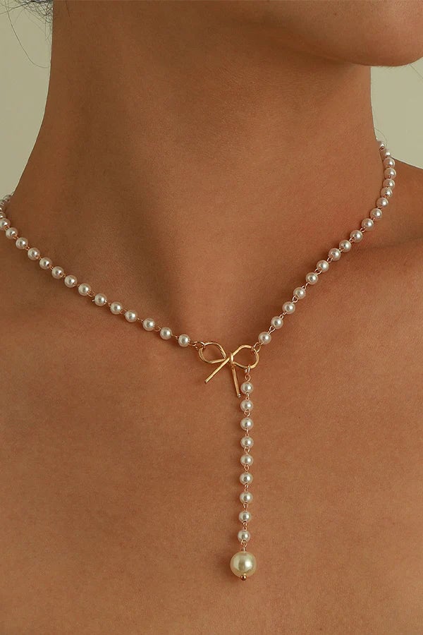 Gold Bowknot Pearl Pendant Necklace