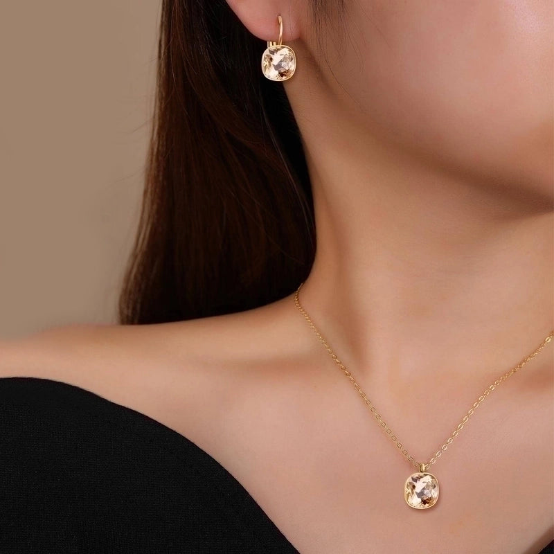 304 Stainless Steel Gold Plated Minimalist Shiny Inlay Square Zircon Jewelry Set