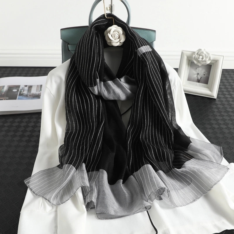 Women's Elegant Minimalist Stripe Silk Silk Scarf