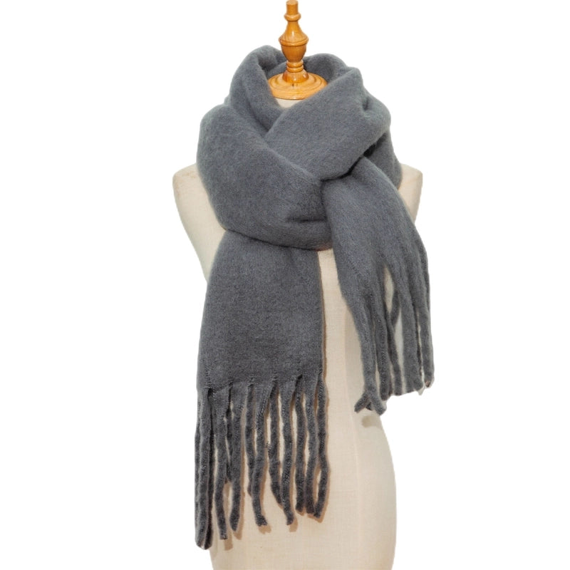 Women's Minimalist Solid Color Polyester Scarf