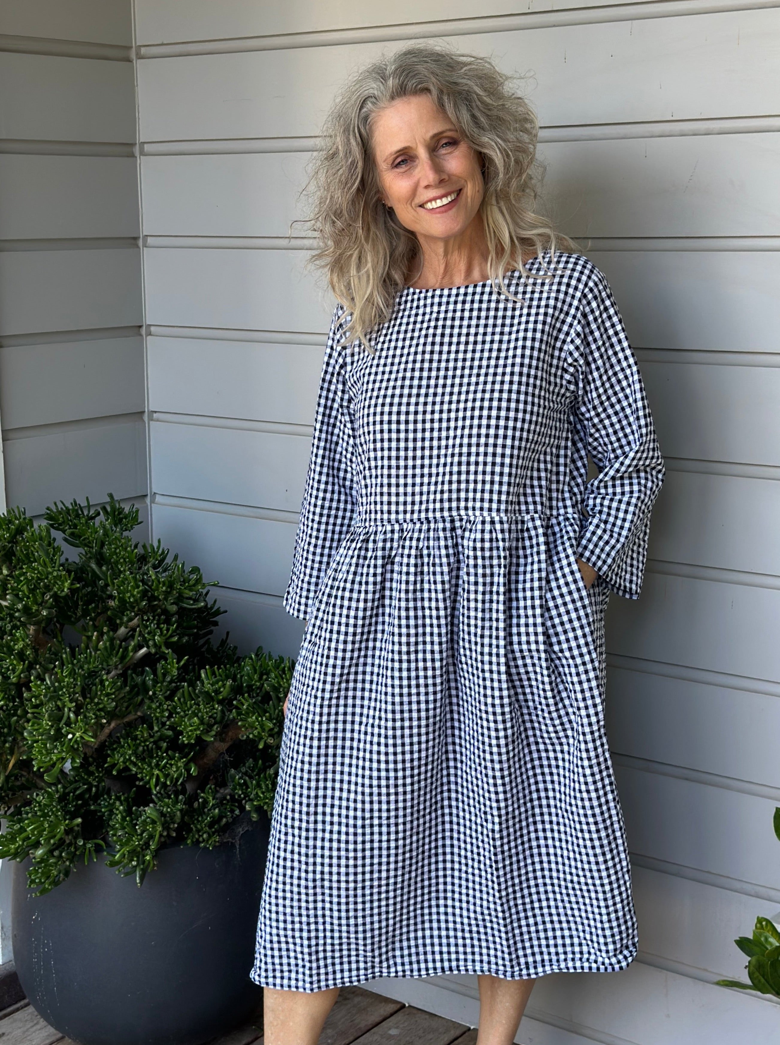 april dress - black  gingham