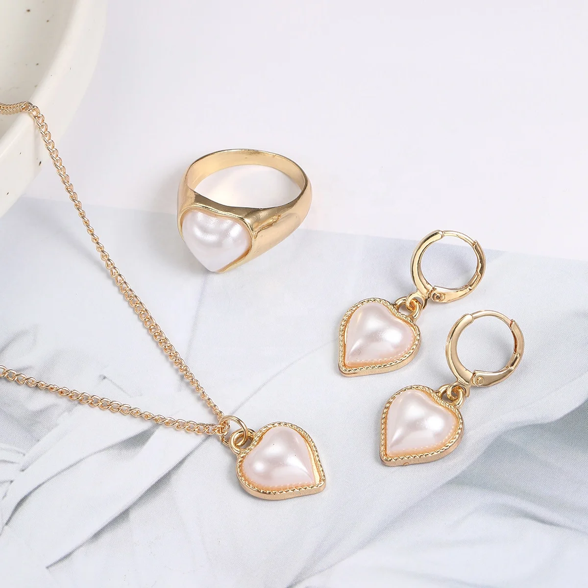 Jewelry Creative French Pearl Heart Love Necklace Set 4PCS/SET fashion jewelry jewelry sets