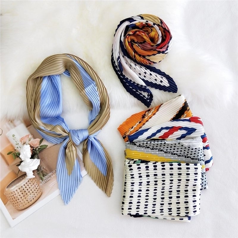 Unisex Sweet Spot Stripe Polyester Silk Scarf