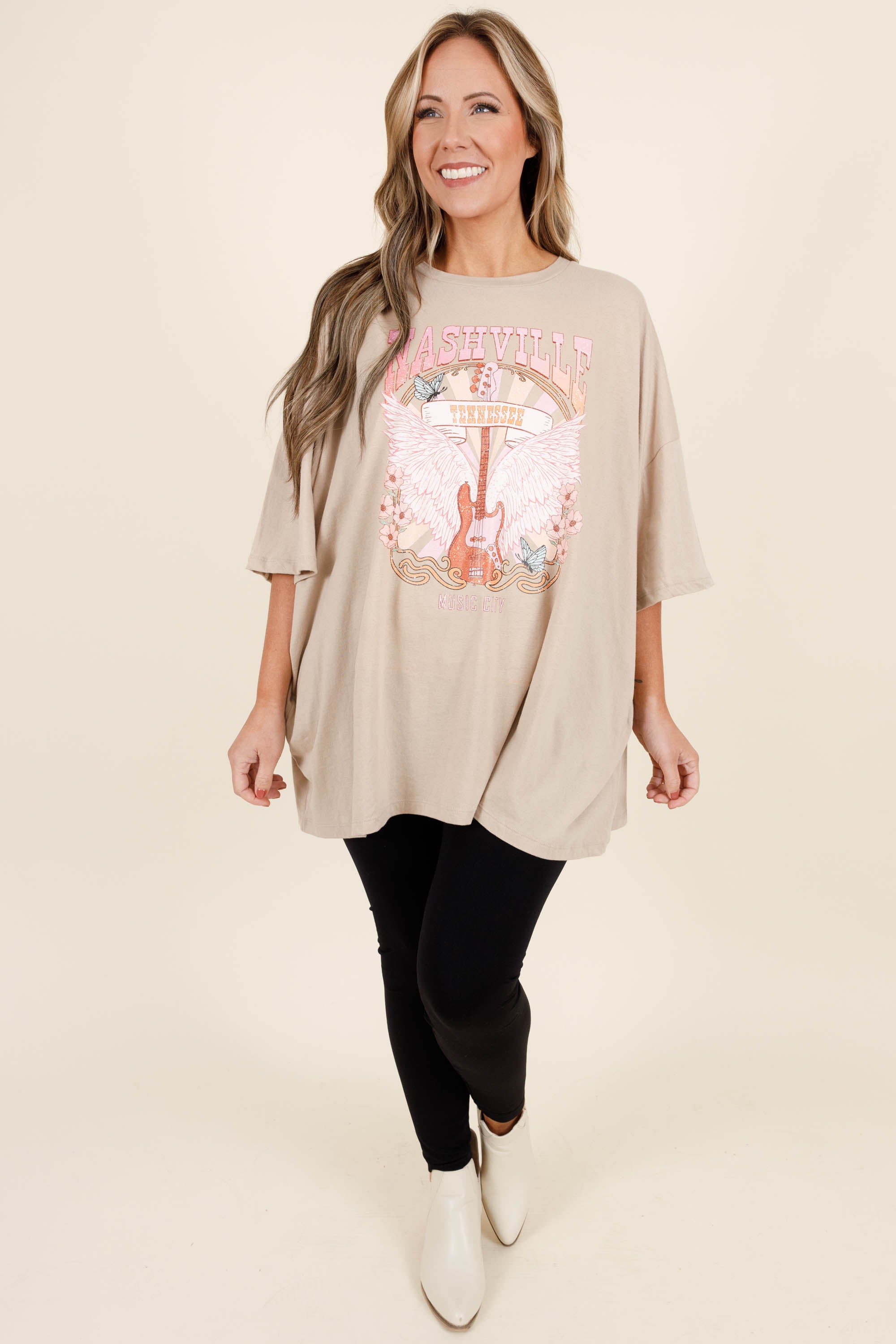 Night In Nashville Boyfriend Tee. Light Mocha