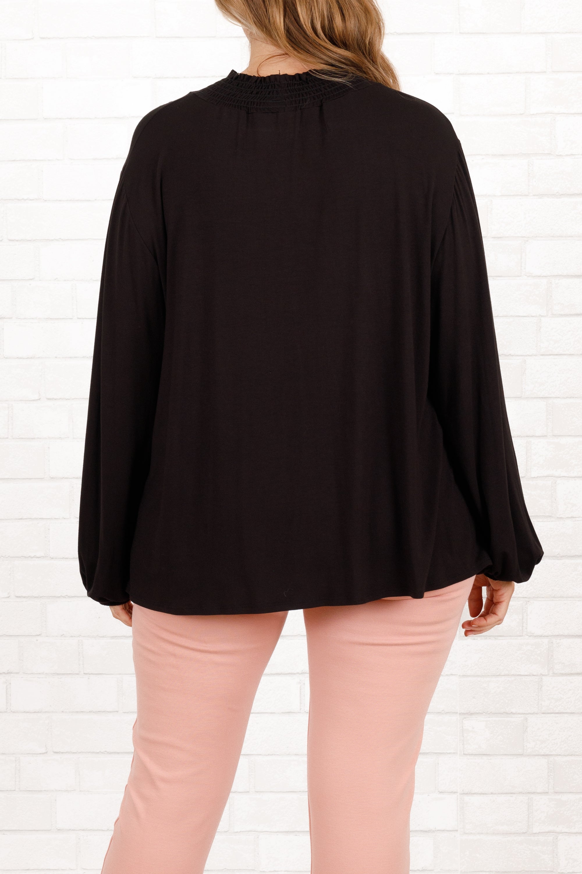 She Don't Like The Lights Top. Black