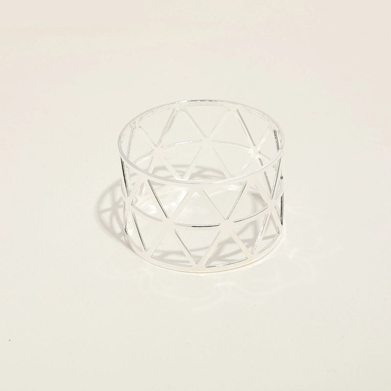 Yiwu Manufacturers Metal Hollow Triangle Napkin Buckle Hotel Banquet Tableware Table Napkin Ring Napkin Ring