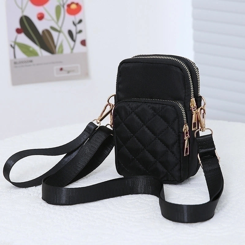 Women's Medium Nylon Solid Color Lingge Basic Square Zipper Square Bag